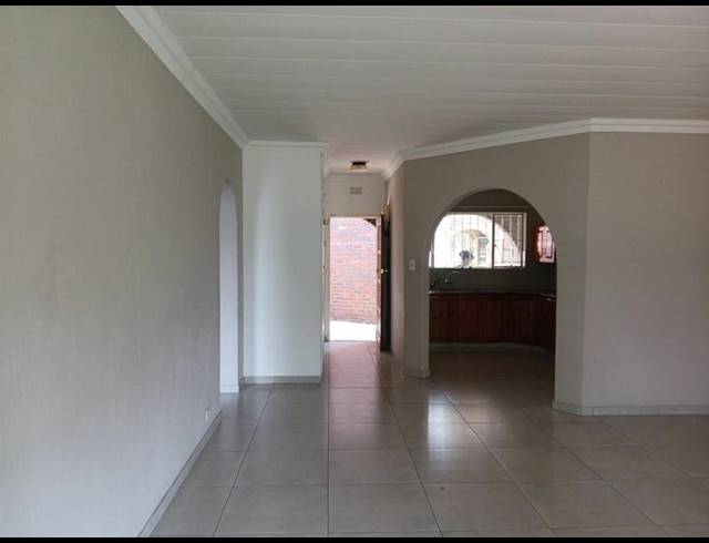 2 BEDROOM PROPERTY TO RENT IN THREE RIVERS